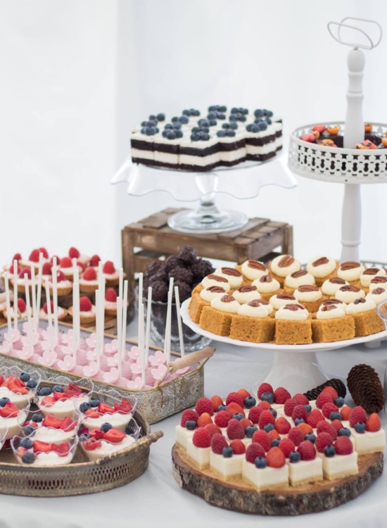 Sisters Cake - naaranžované svadobné koláče